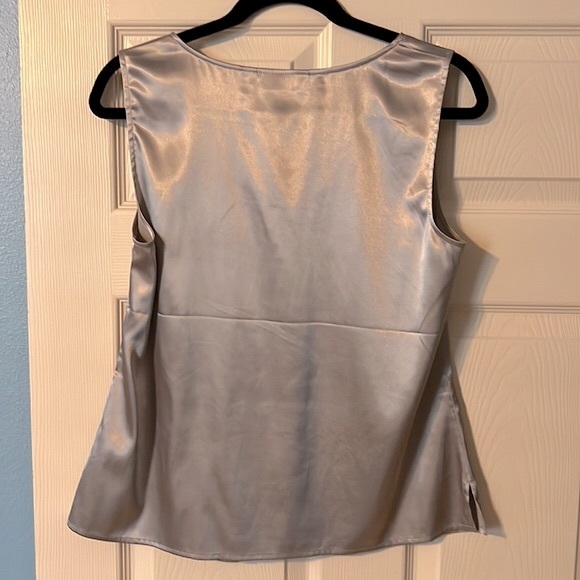 Chico’s Gray Shiny Tunic & Shimmery Crinkle Jacket Combination - Picture 8 of 12